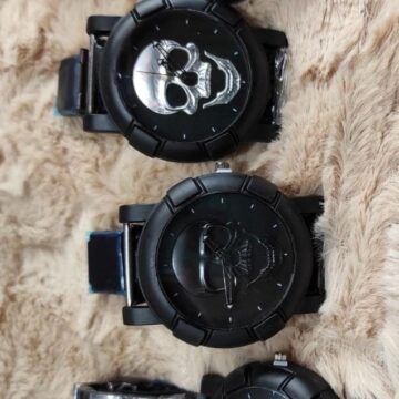 Alternative view of Reloj Deportivo Calavera Negro Resistente Agua