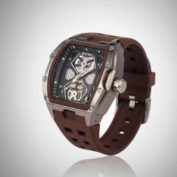 Reloj deportivo cuadrado acero correa marrón