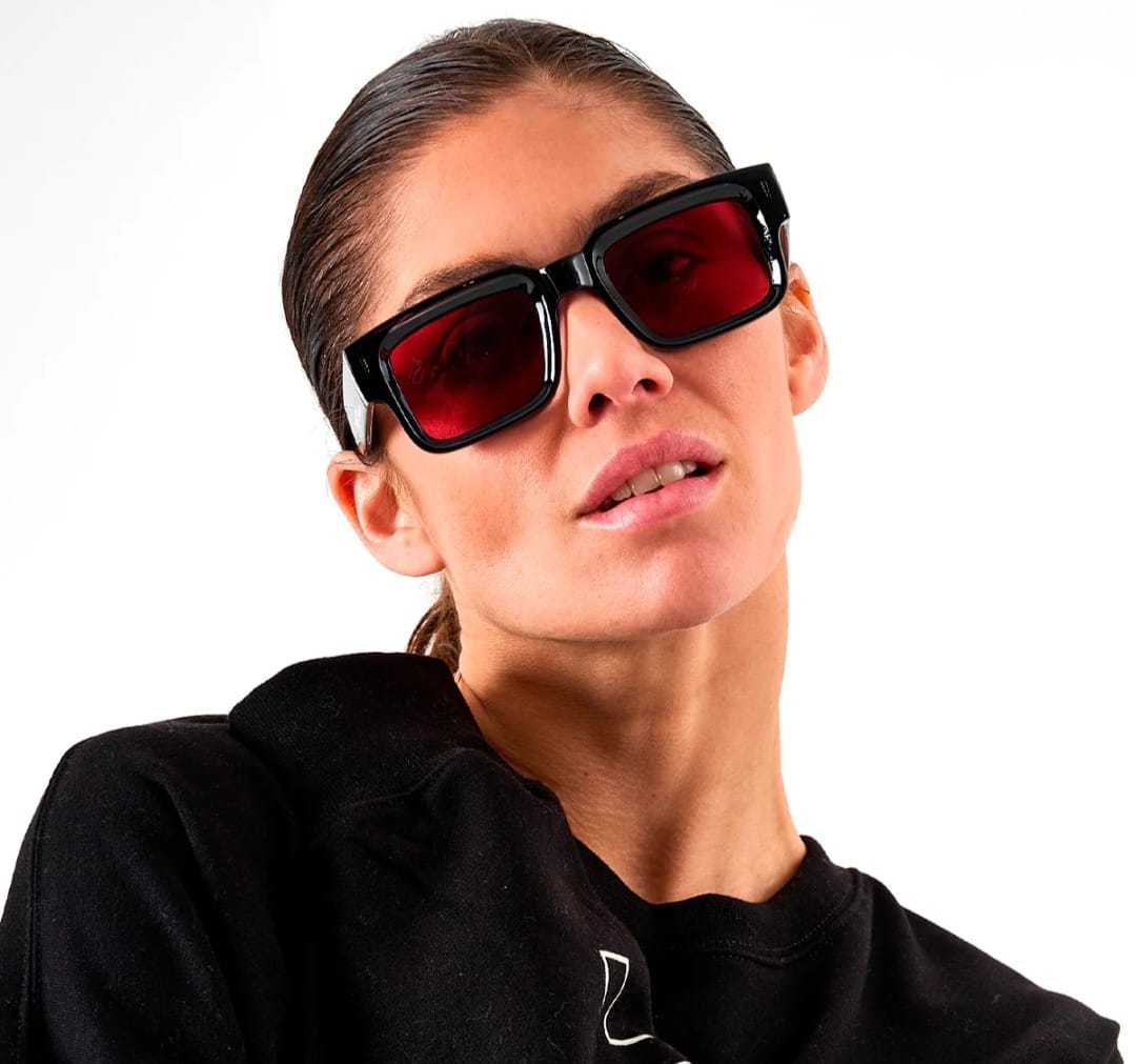 Modelo Passion Wear