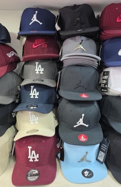 Gorras Cerradas - Imagen 5