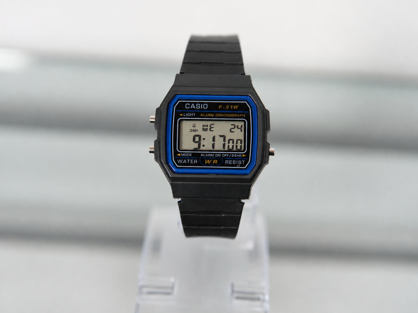 Reloj digital rectangular negro para revendedores