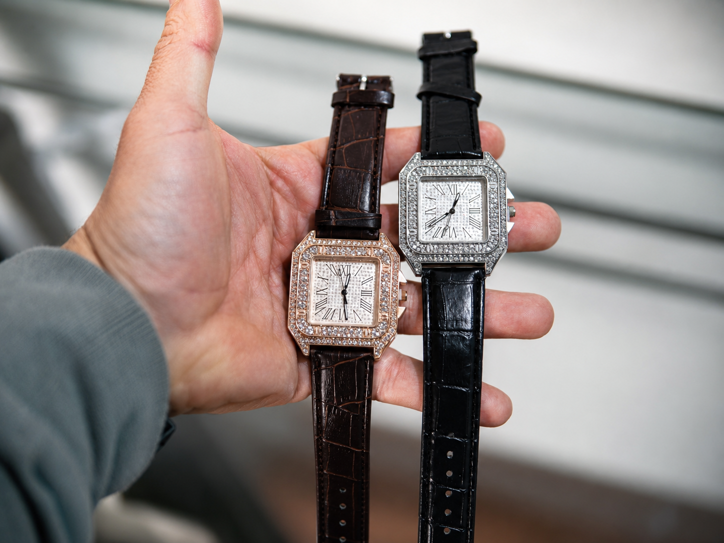 reloj con números romanos por mayor