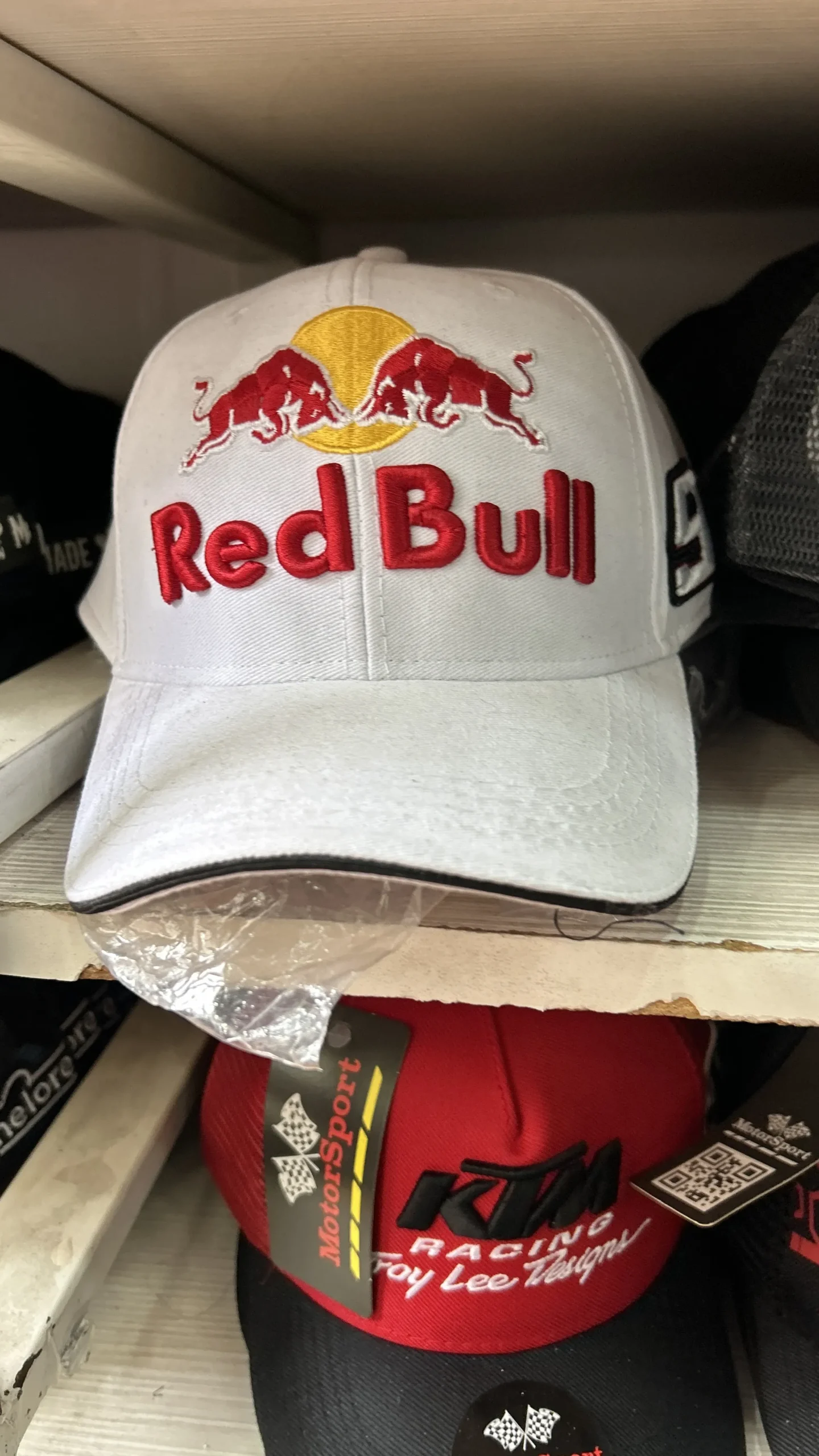 Gorras Regulables - Imagen 47