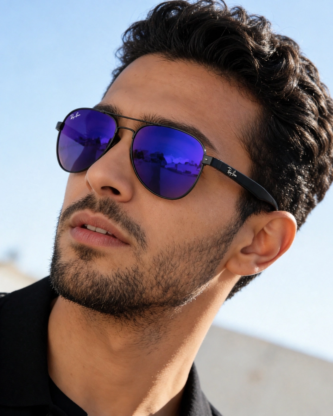 Anteojos de sol aviador unisex con lentes espejados verde y azul